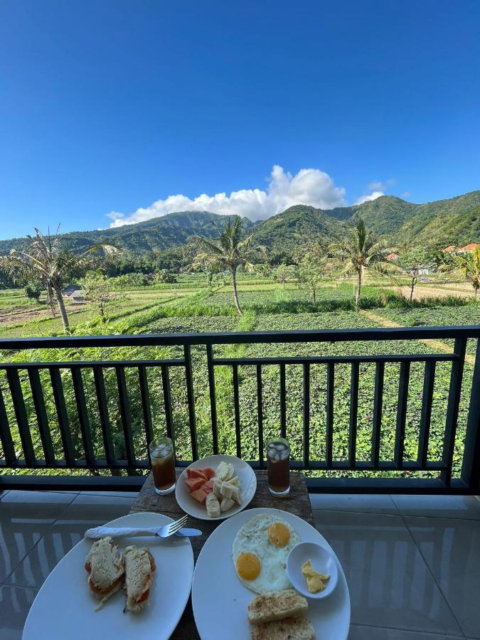 Mesari Homestay & Warung Амед Екстер'єр фото