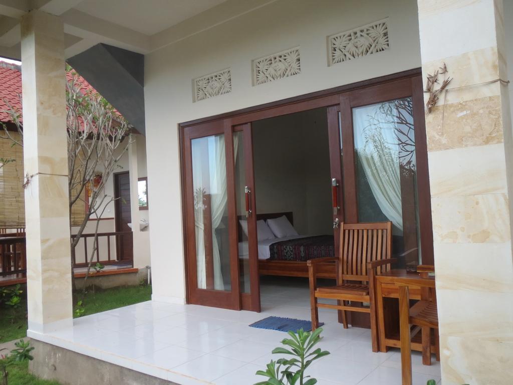 Mesari Homestay & Warung Амед Екстер'єр фото