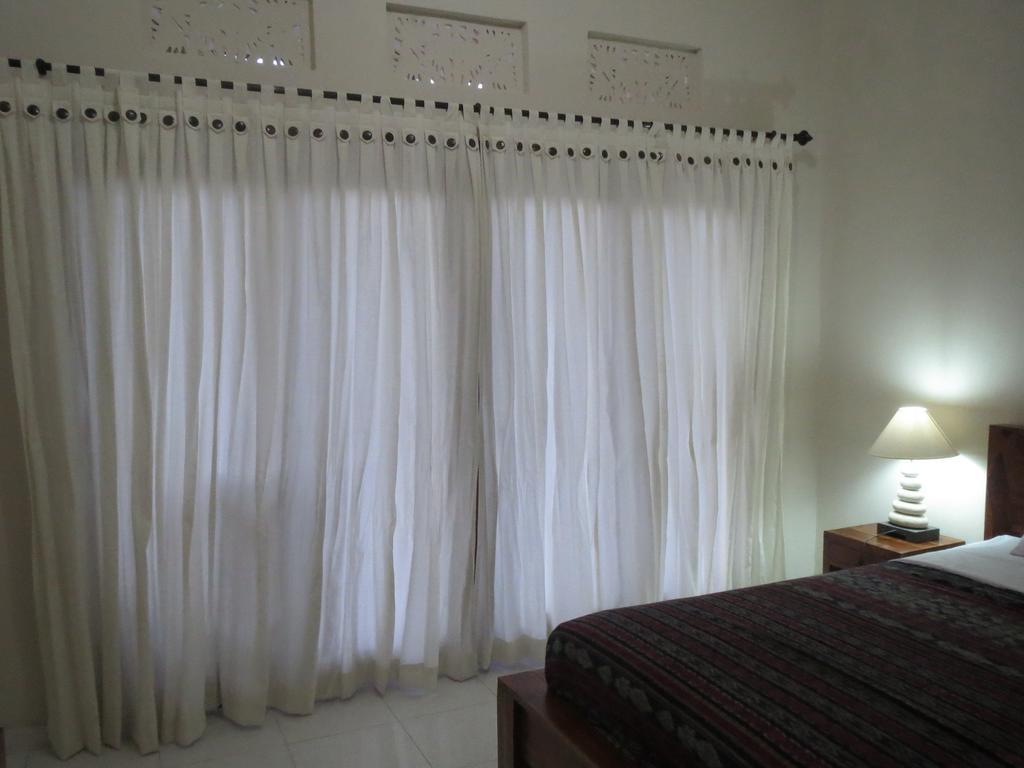 Mesari Homestay & Warung Амед Екстер'єр фото
