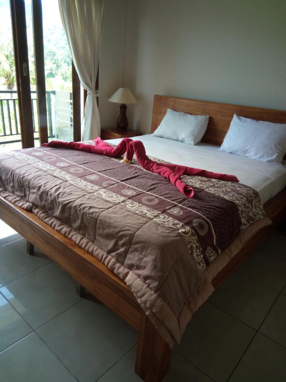 Mesari Homestay & Warung Амед Екстер'єр фото